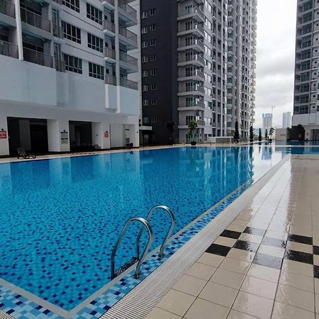 10A Yolo Budget Condo Kuala Lumpur Luaran gambar